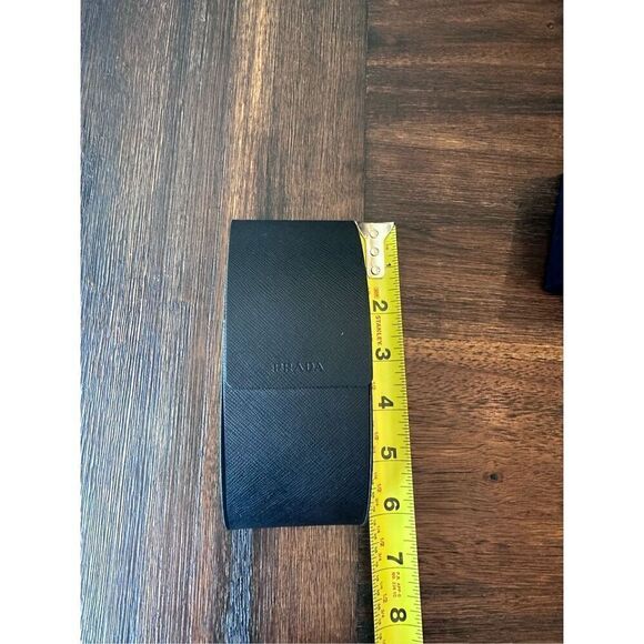Prada eyeglasses case with lense cloth and Prada box - Picture 9 of 16